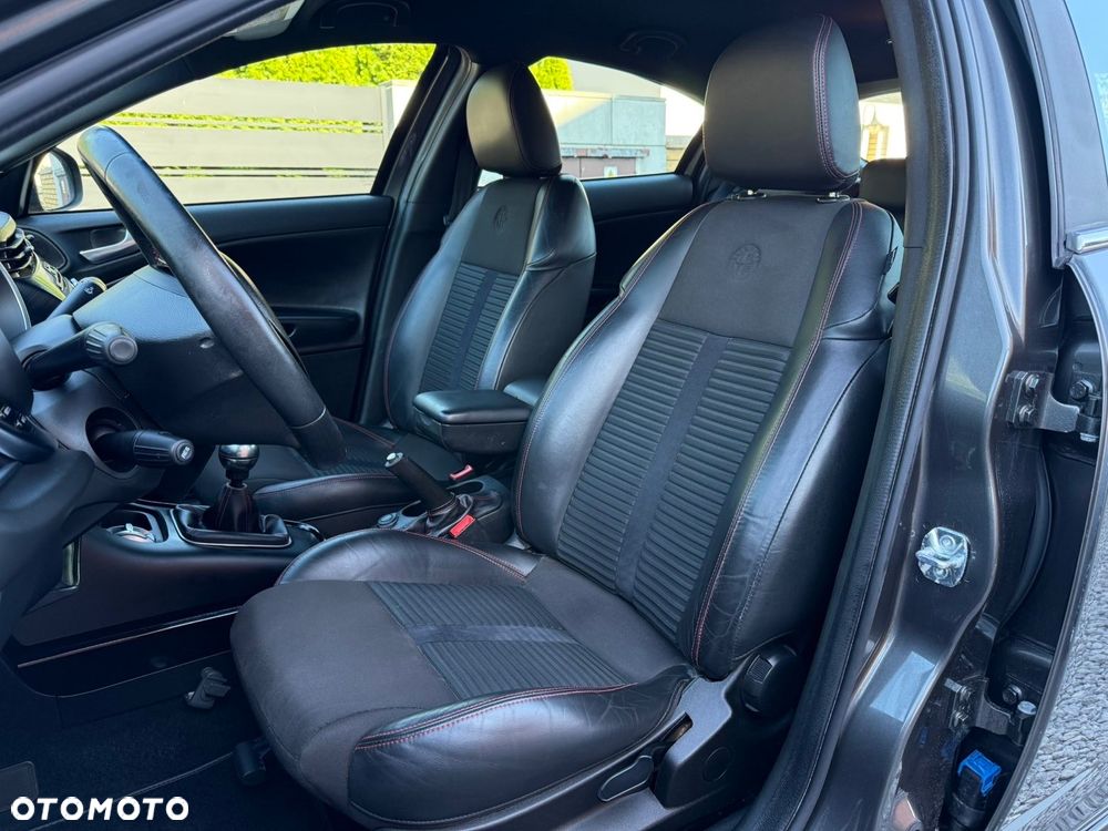 Alfa Romeo Giulietta 1.4 TB MultiAir Exclusive - 29