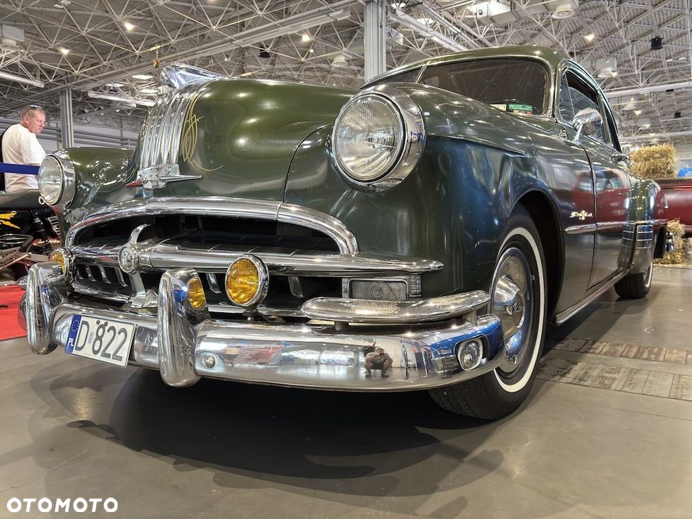 Pontiac Chieftain - 1