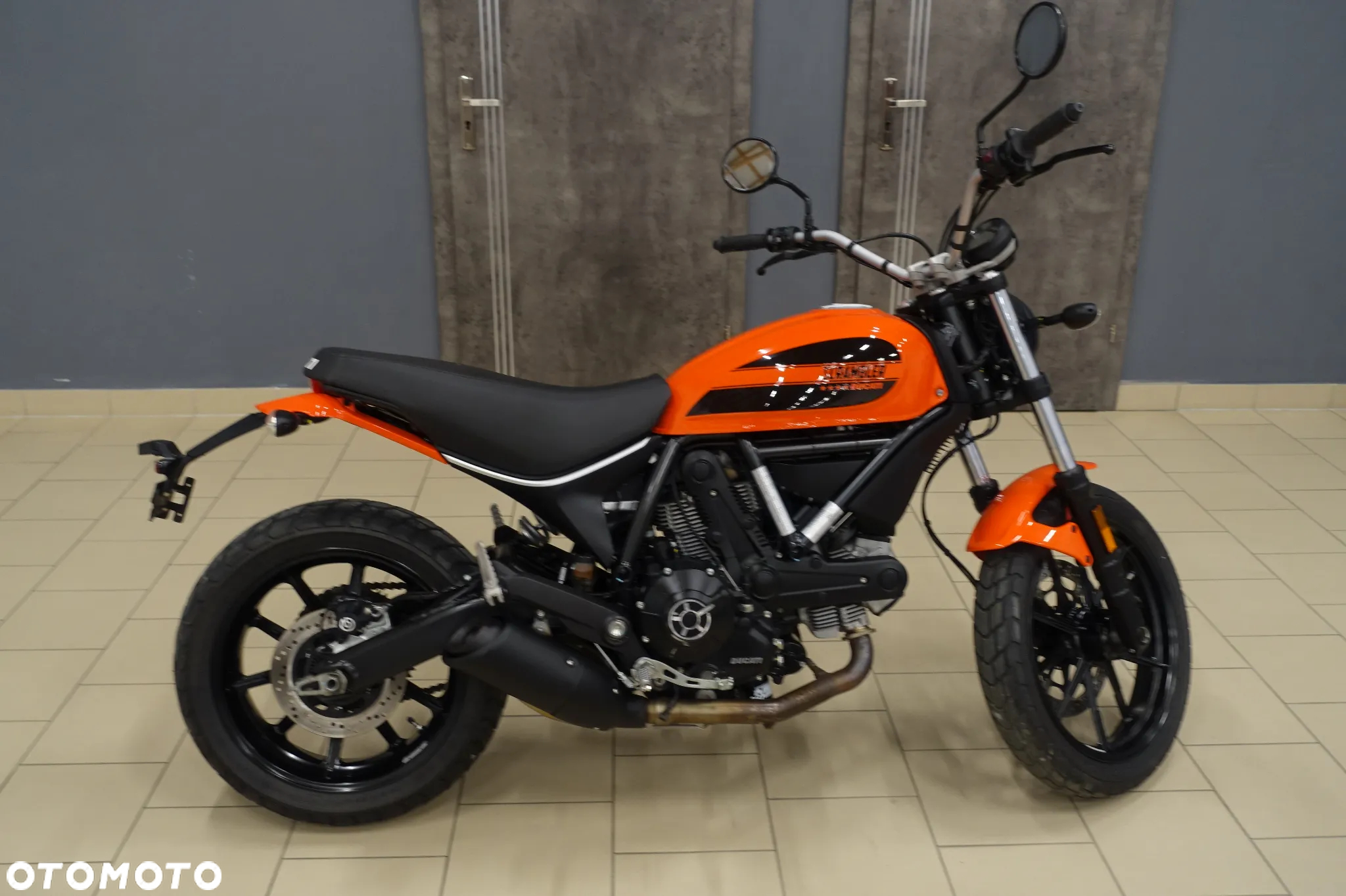 Ducati Scrambler - 2