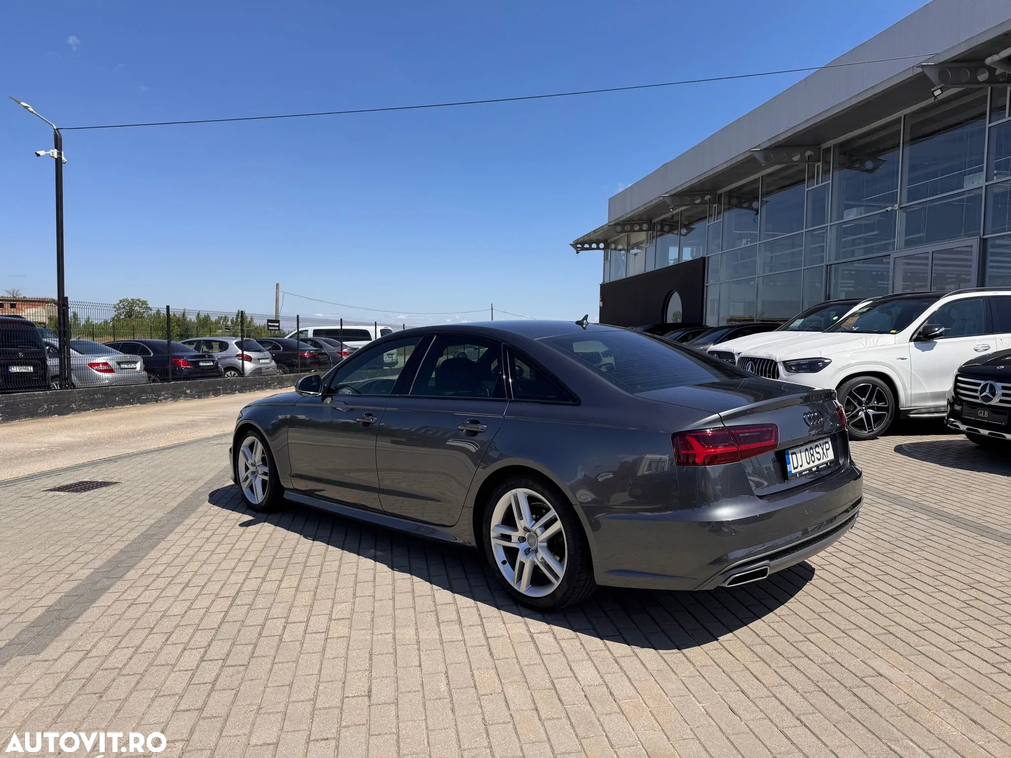 Audi A6 2.0 TDI Ultra S tronic - 5