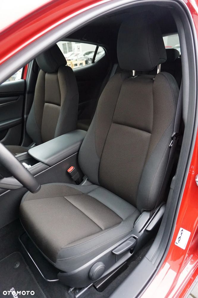 Mazda 3 2.0 mHEV Kanjo - 10