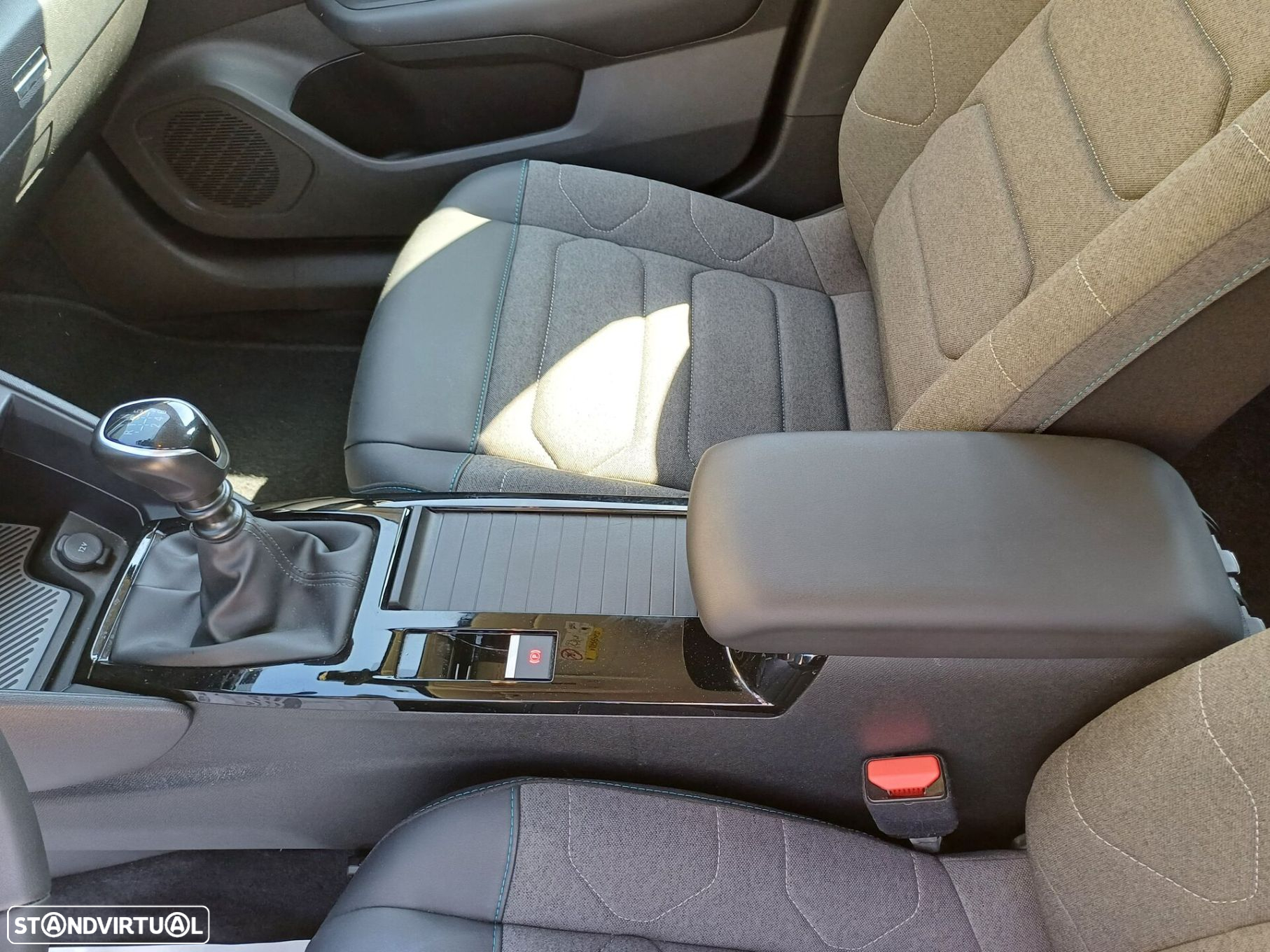 Citroën C4 1.2 PureTech Feel Pack - 29