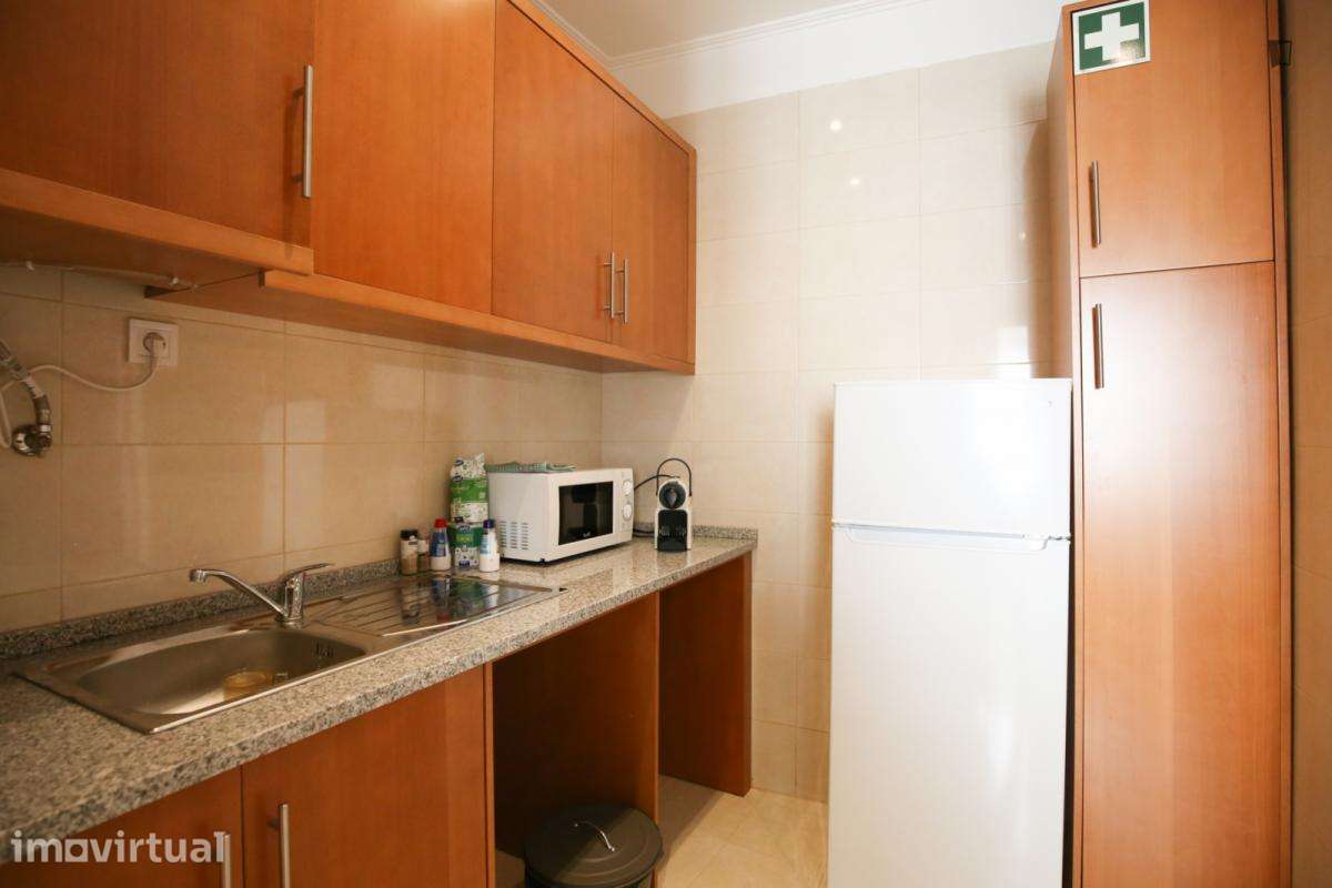 Quarto - localizado em São Bento Lisbon - Grande imagem: 5/36