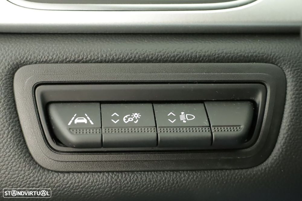 Renault Captur 1.0 TCe Techno Bi-Fuel - 20