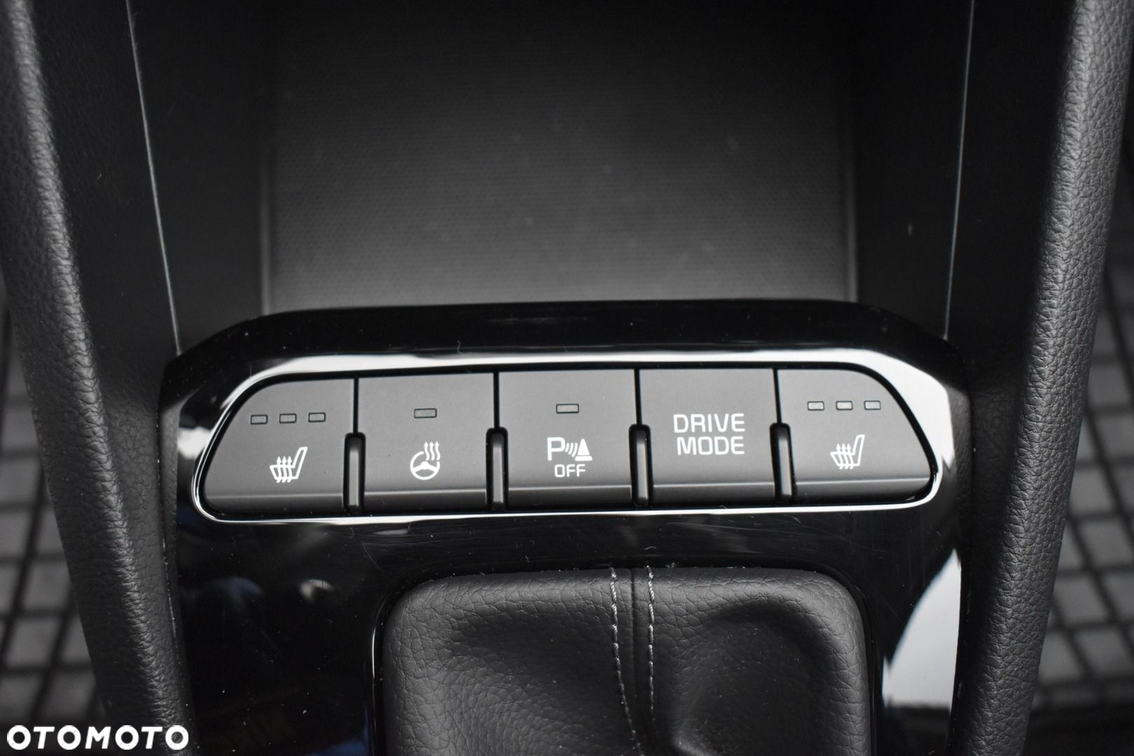 Kia Stonic 1.0 T-GDI M DCT - 23