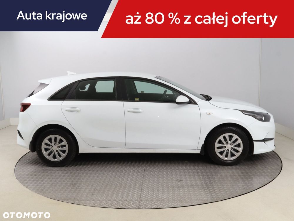Kia Ceed - 8