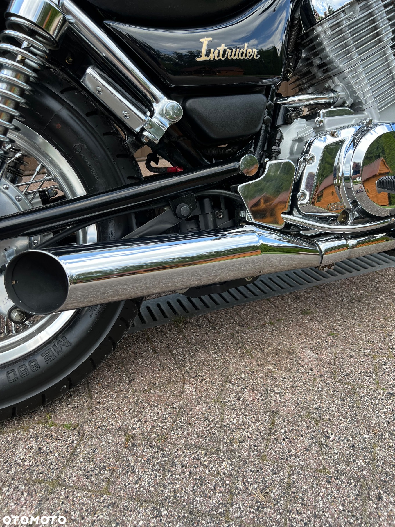 Suzuki Intruder - 9