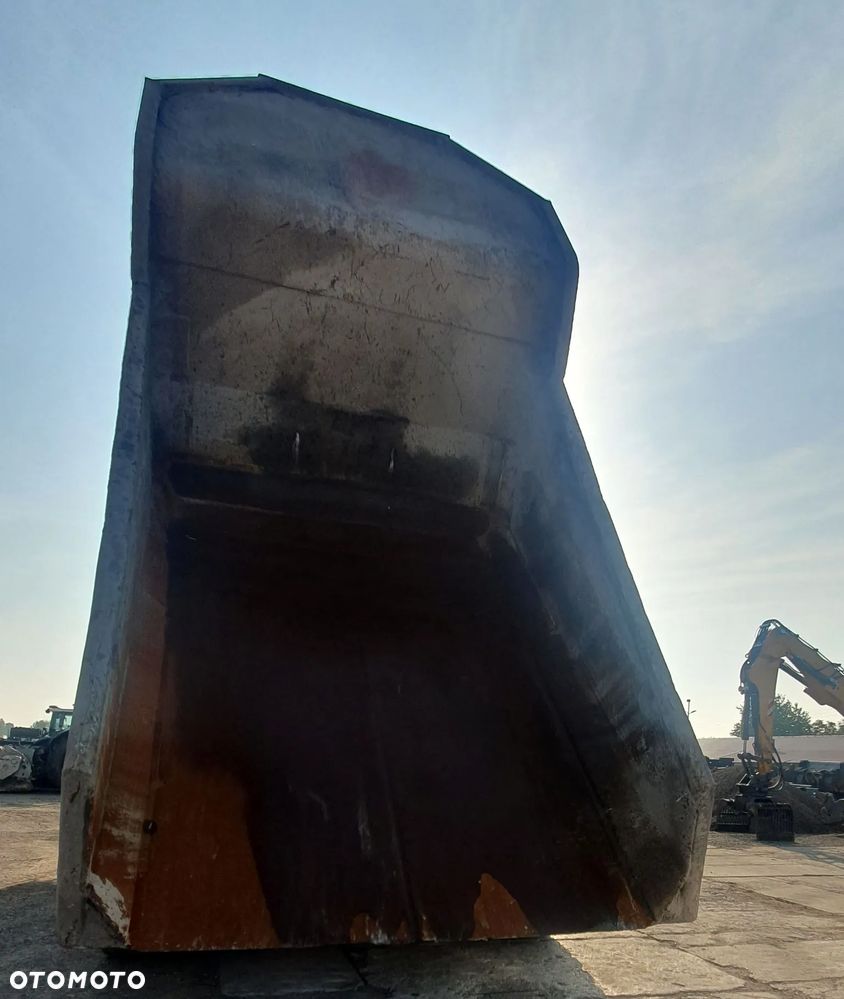 Caterpillar 772 - 10