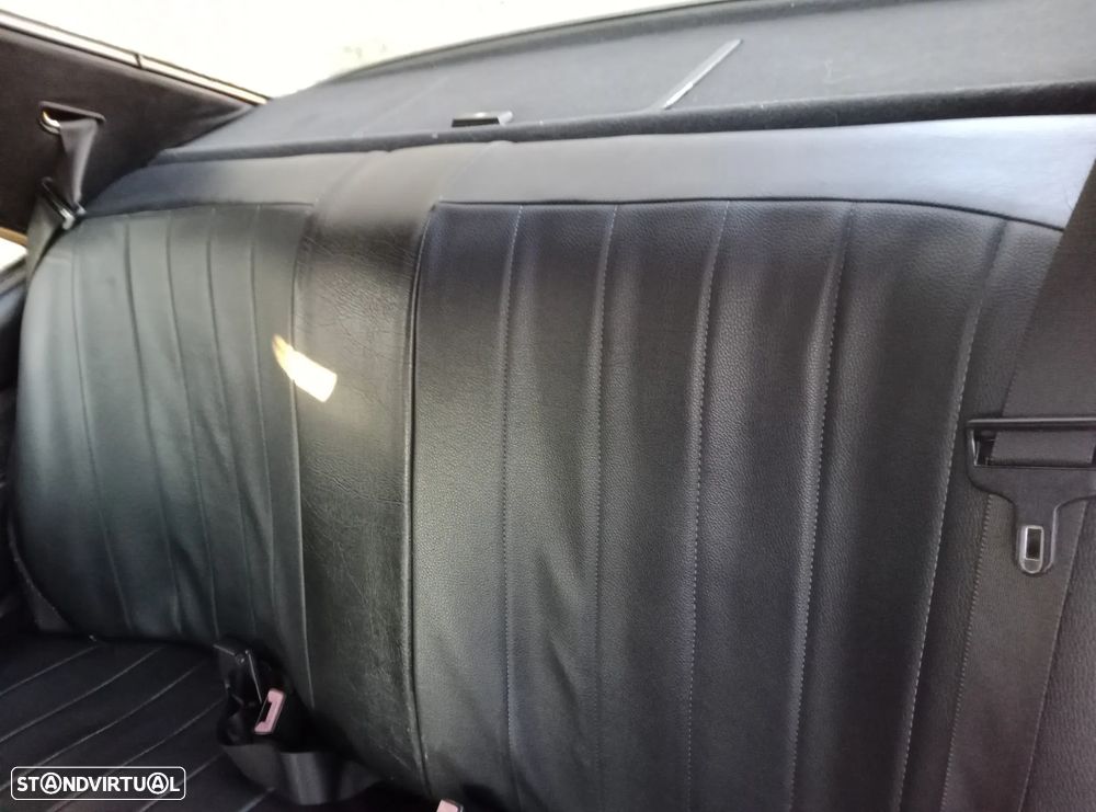 Mercedes-Benz W201 (1982-1993) 190 D 2.0 - 3