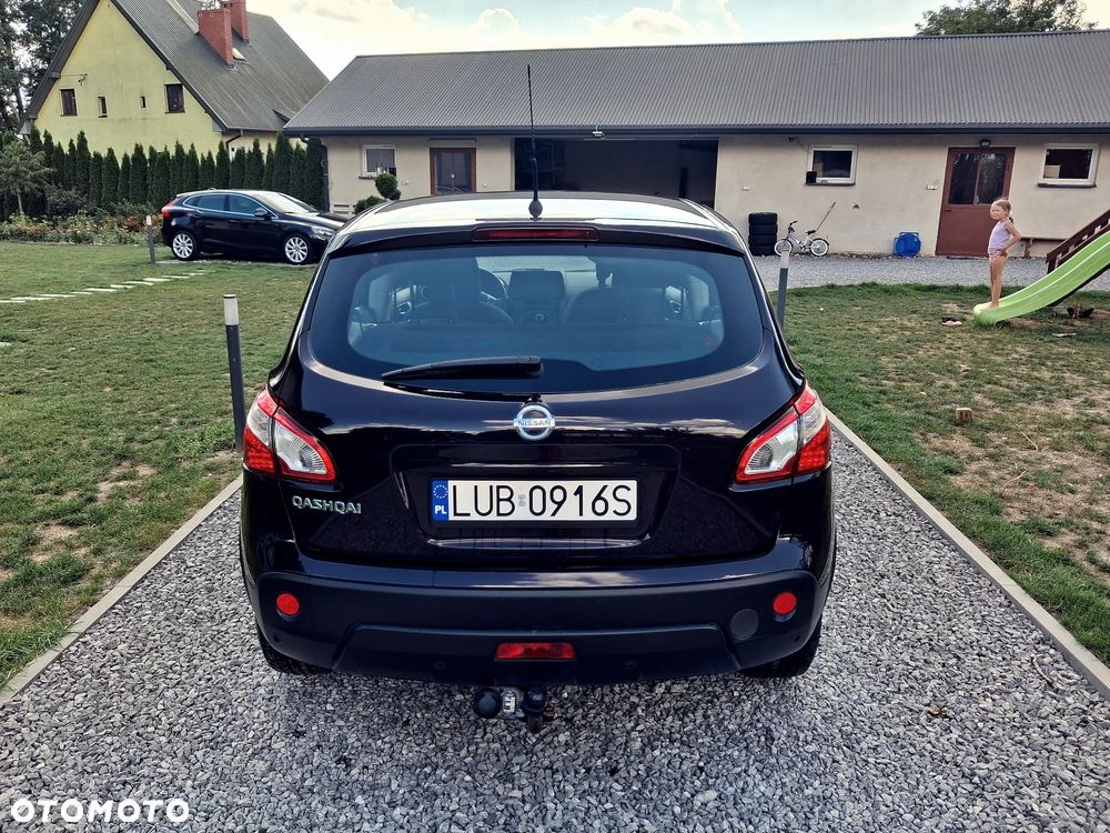 Nissan Qashqai 1.6 visia - 11