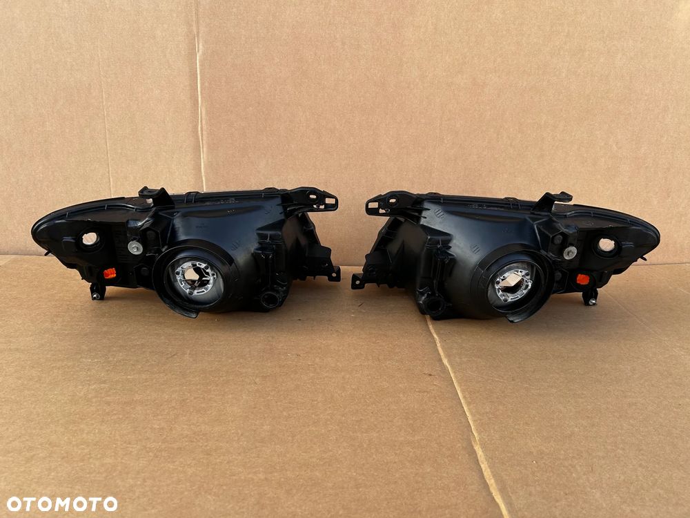 MITSUBISHI PAJERO LAMPA REFLEKTOR PRZÓD PRZEDNIA PRAWA LEWA - 9