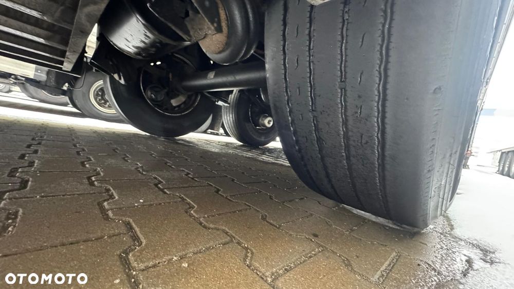 Schmitz Cargobull SKO24 - 14