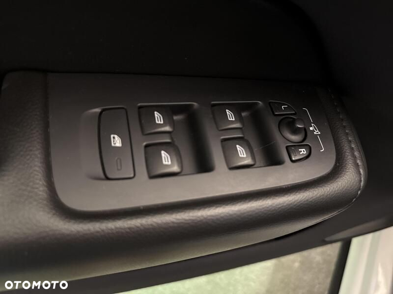Volvo XC 60 - 12