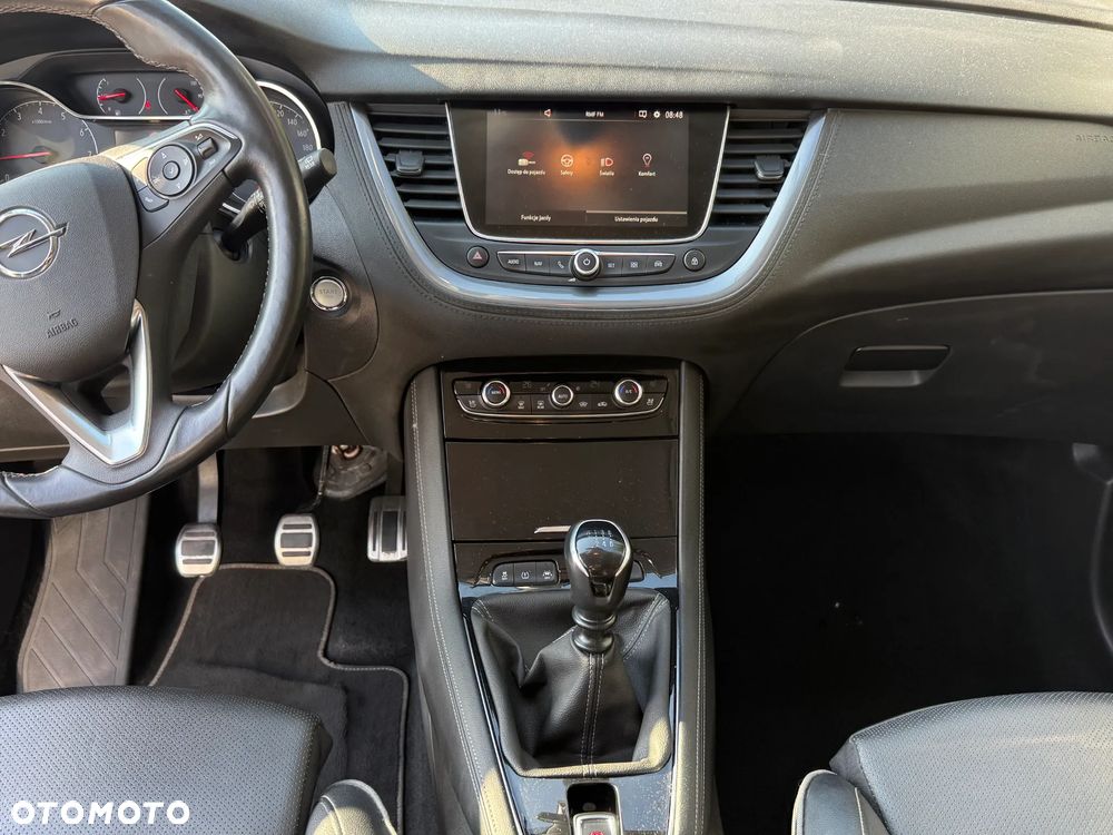 Opel Grandland X 1.2 Start/Stop Business Edition - 17