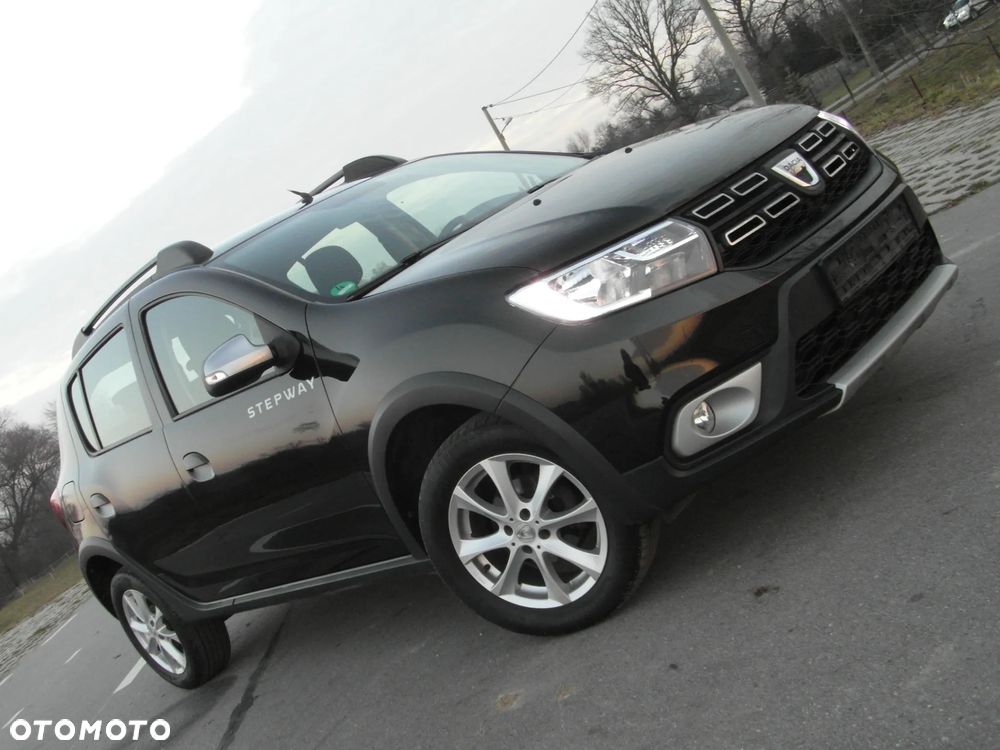 Dacia Sandero Stepway TCe 90 Easy-R S&S Celebration - 12