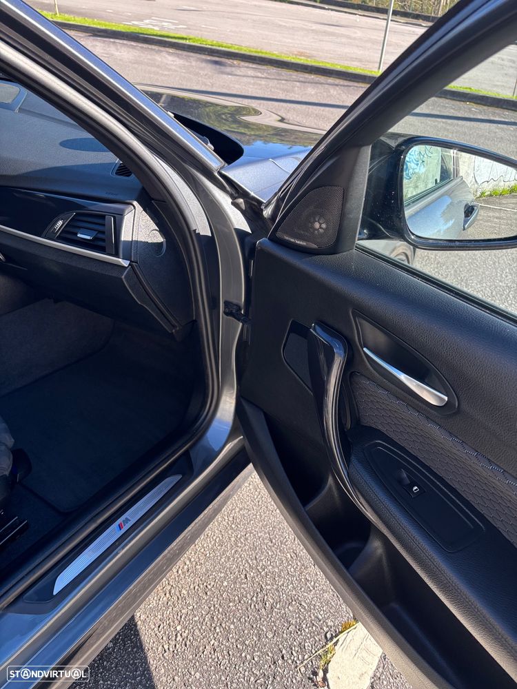 BMW 118 d Pack M - 12