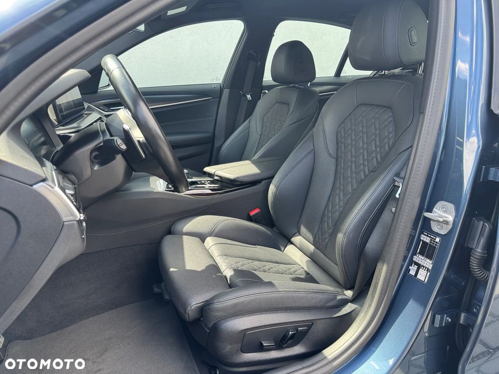BMW Seria 5 520i mHEV Luxury Line - 7