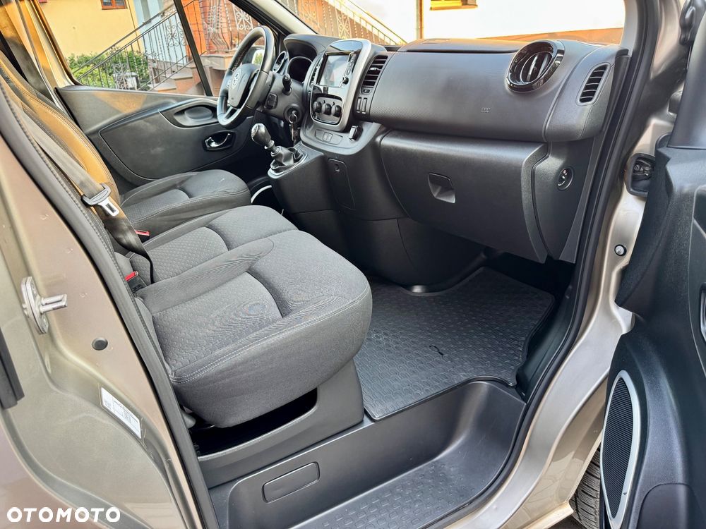 Opel Vivaro L2H1 S&S Tourer - 19