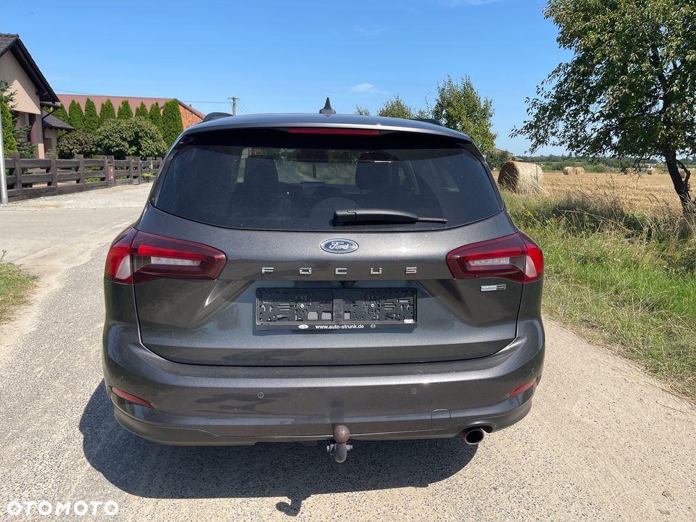 Ford Focus Turnier 1.0 EcoBoost Start-Stopp-System COOL&CONNECT DESIGN - 8