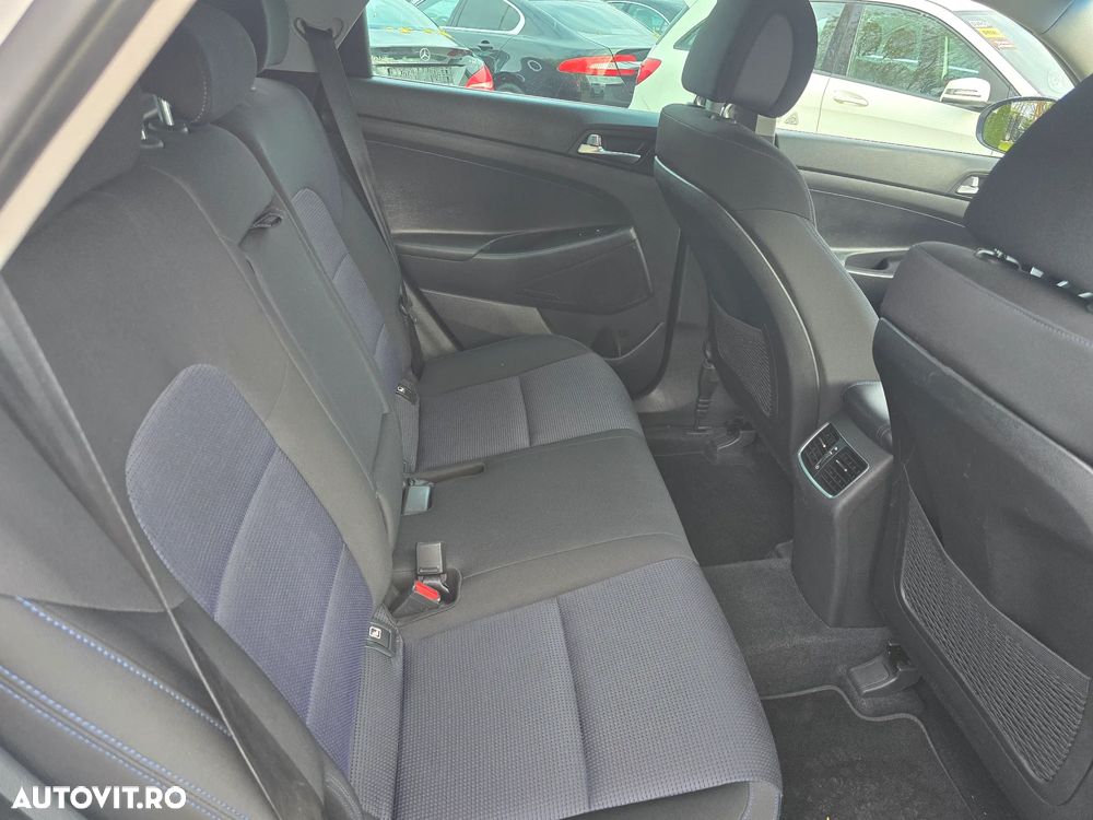 Hyundai Tucson blue 1.7 CRDi 2WD DCT Advantage - 8