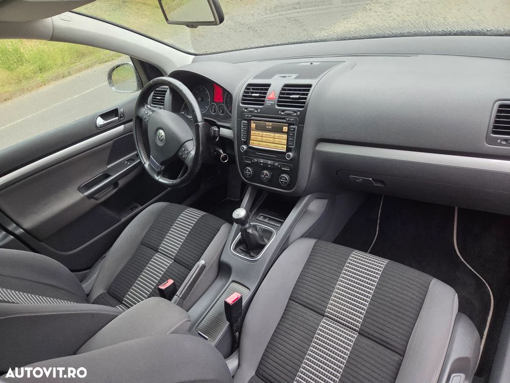 Volkswagen Golf - 7