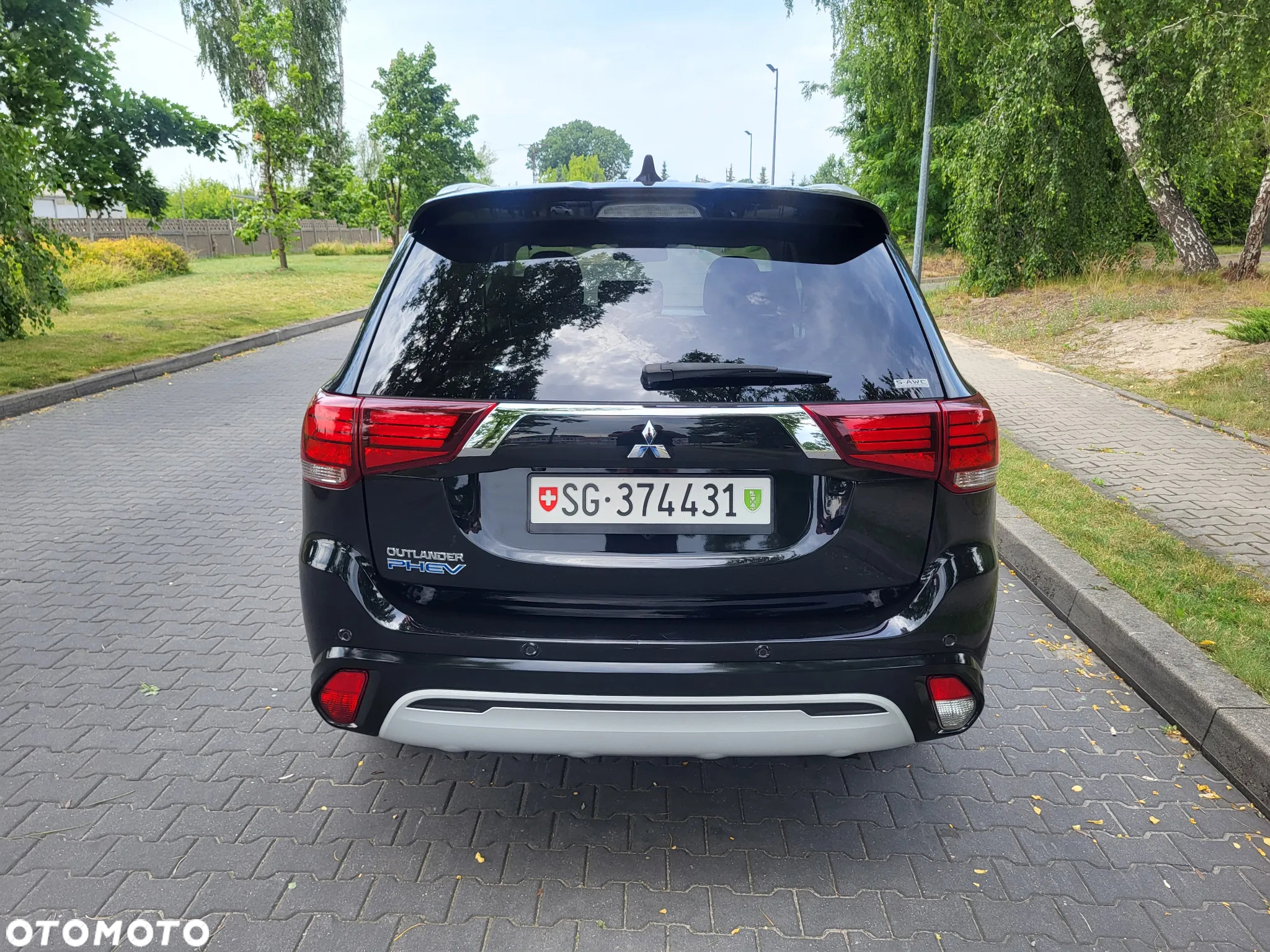 Mitsubishi Outlander 2.4 4WD Plug-In Hybrid Intro Edition - 15