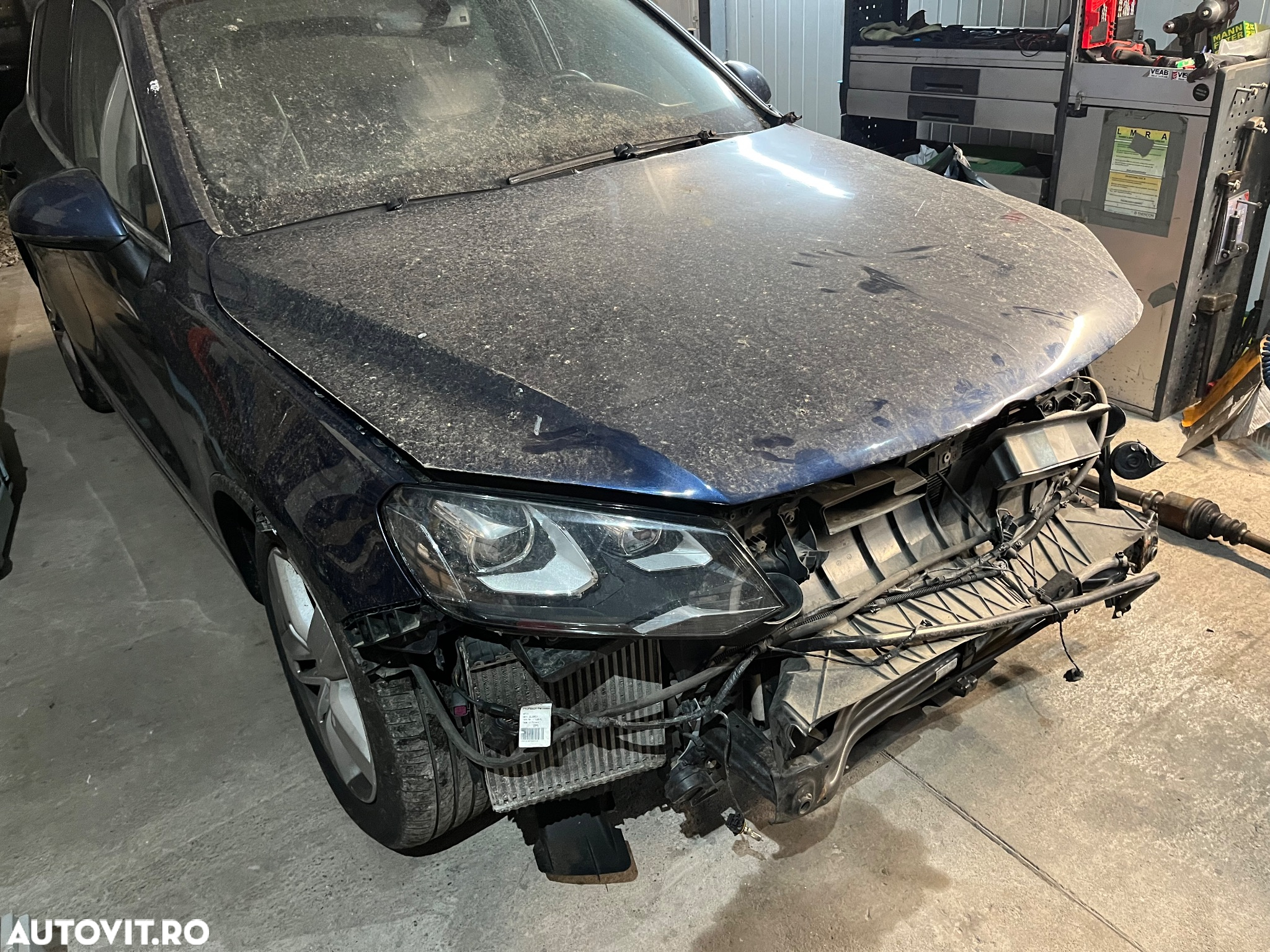 Dezmembram volkswagen touareg 4.2 tdi 2014 147.000 km - 6