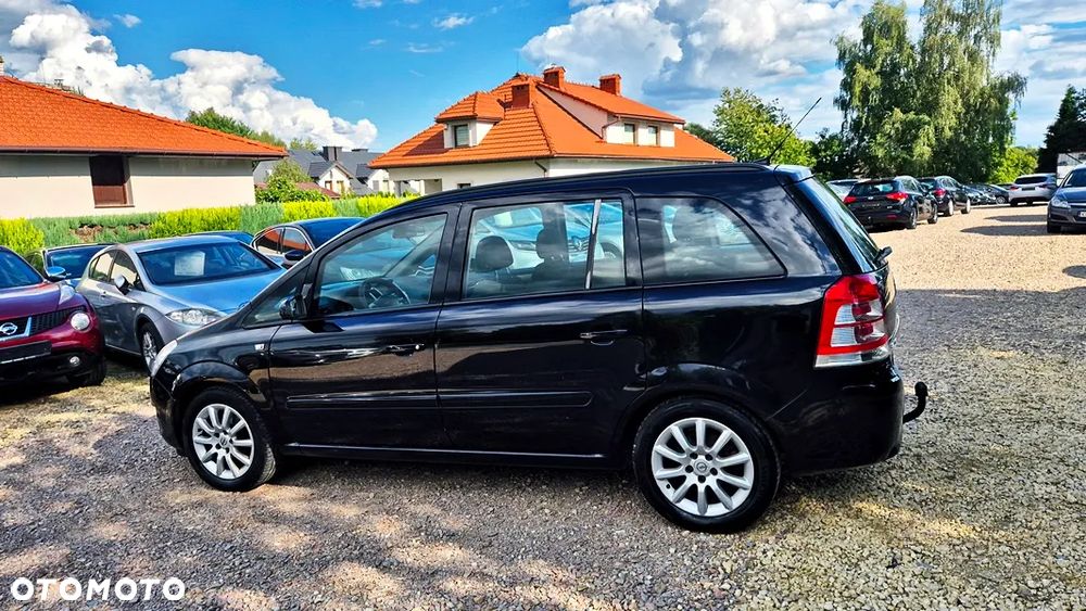 Opel Zafira 1.8 Innovation 110 Jahre - 20