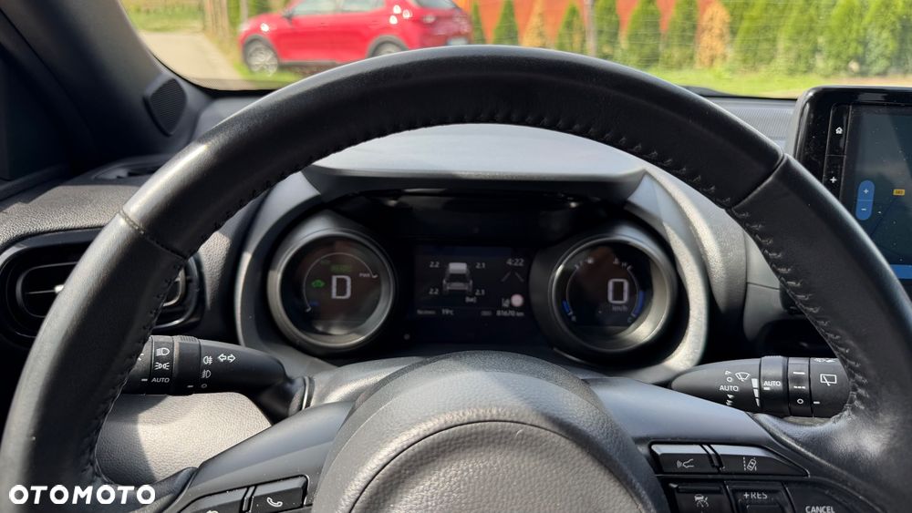 Toyota Yaris Cross 130 1.5 VVT-i Lounge - 24