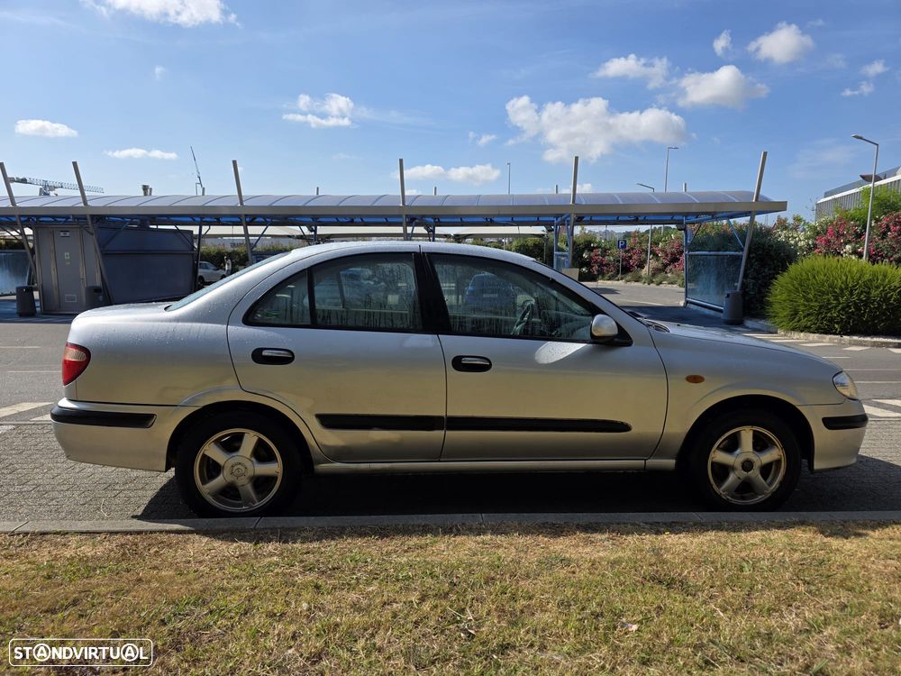 Nissan Almera 1.5 Comfort ABS+AC - 9
