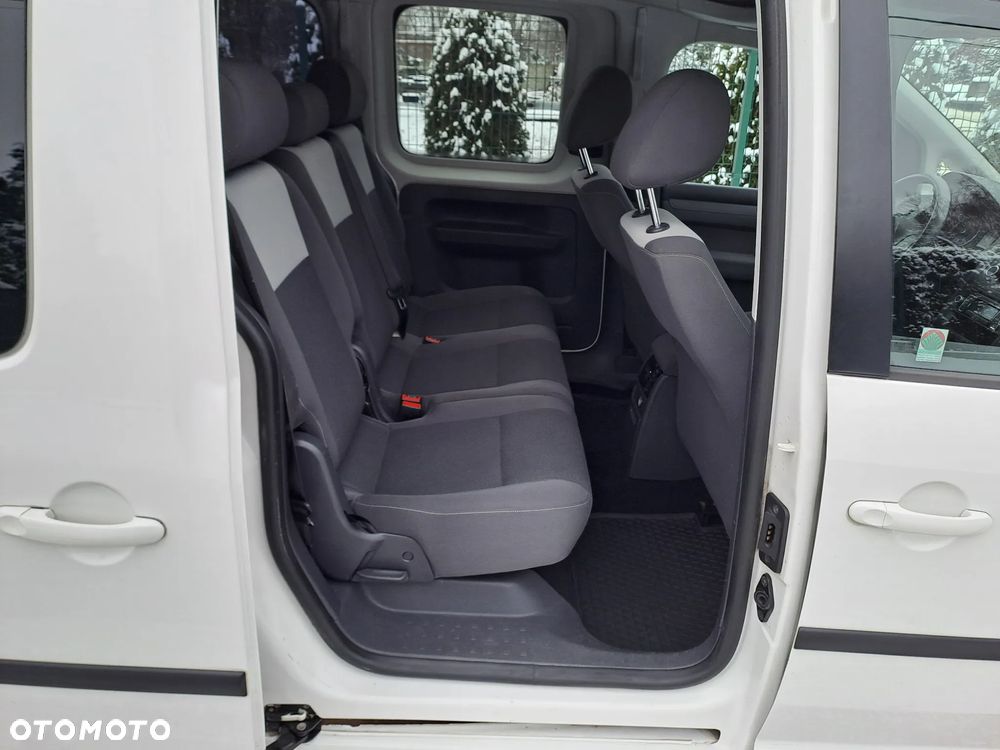 Volkswagen Caddy Maxi Comfortline 4Motion - 22