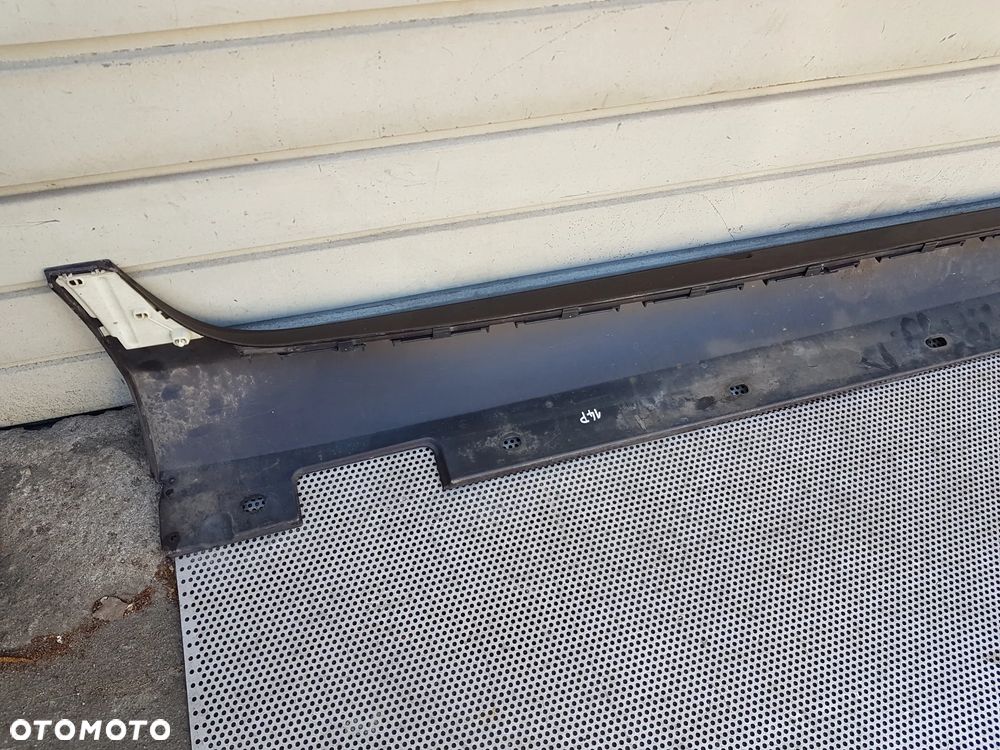 Mercedes W218 CLS Próg Lewy Listwa Progowa Lewa - 12