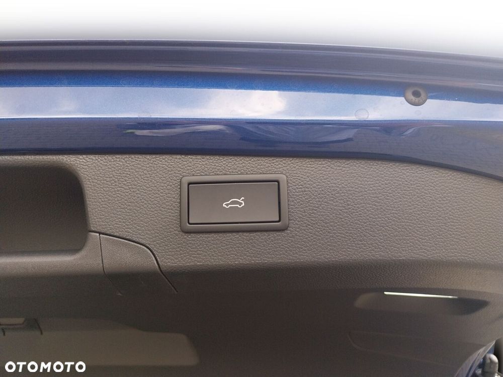 Volkswagen Passat Variant 2.0 TSI Business Plus DSG - 11