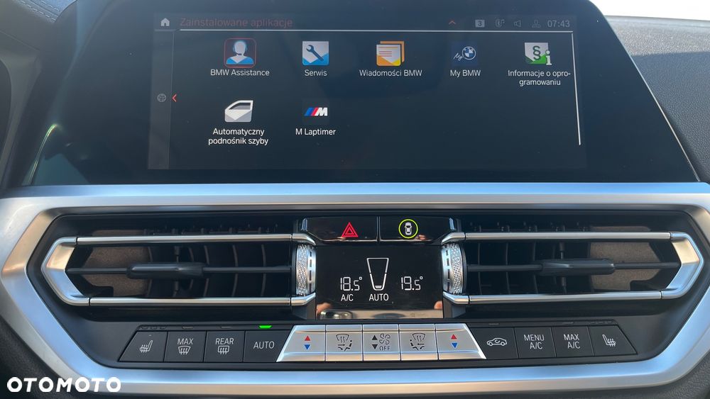 BMW Seria 3 320d Luxury Line Purity sport - 34