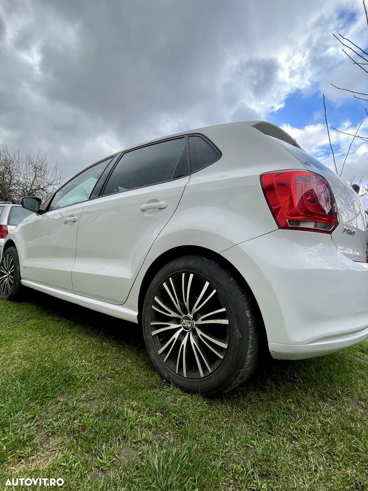 Volkswagen Polo 1.2 Trendline - 2