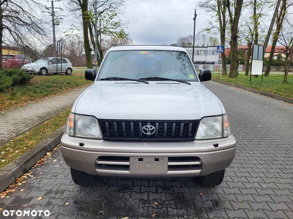 Toyota Land Cruiser - 9