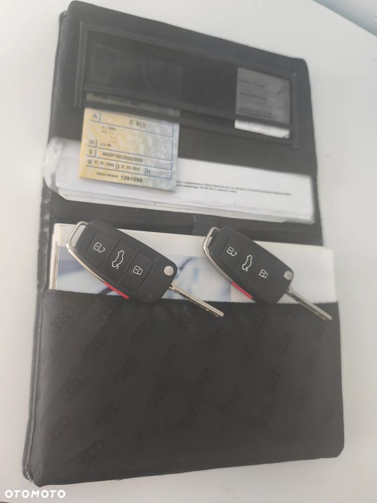 Audi A4 Avant 2.0 T FSI multitronic - 36