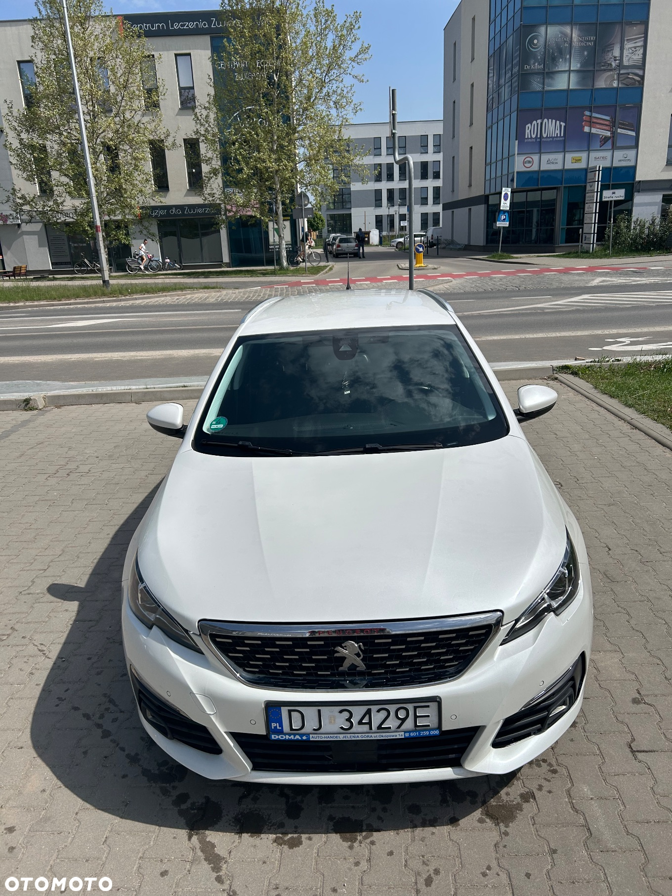 Peugeot 308 1.5 BlueHDi Allure S&S - 2