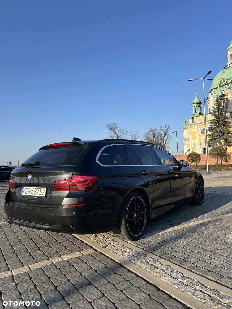 BMW Seria 5 520d - 5