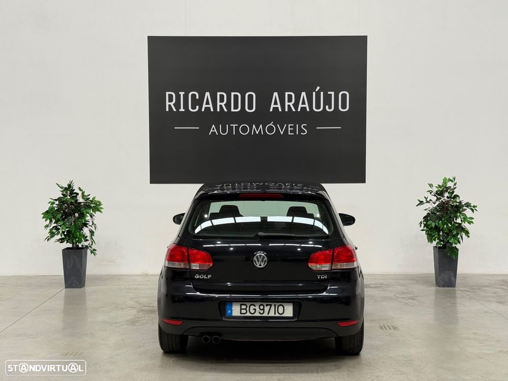VW Golf 2.0 TDi Confortline - 28