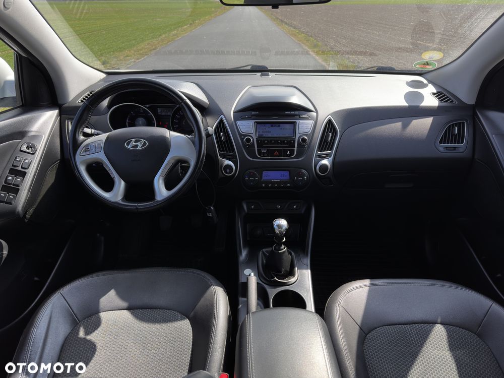 Hyundai ix35 2.0 CRDi 4WD Style - 11