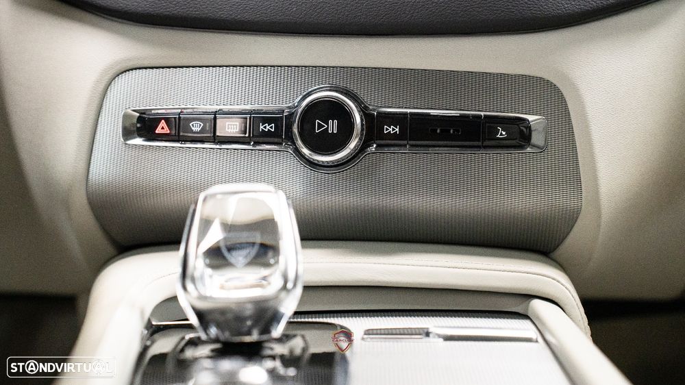 Volvo XC 90 2.0 T8 PHEV Inscription AWD - 39