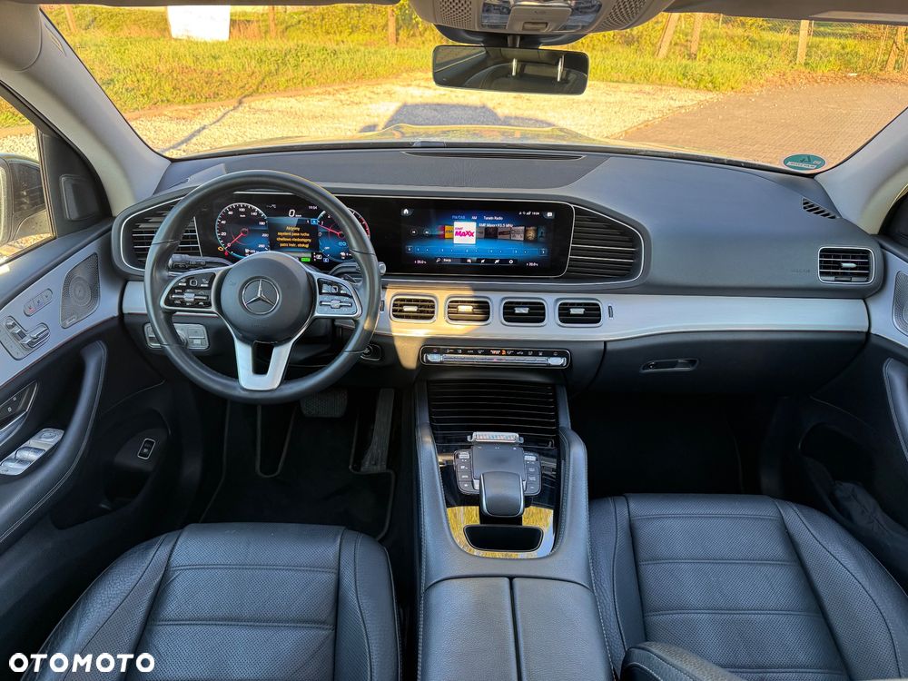 Mercedes-Benz GLE - 31