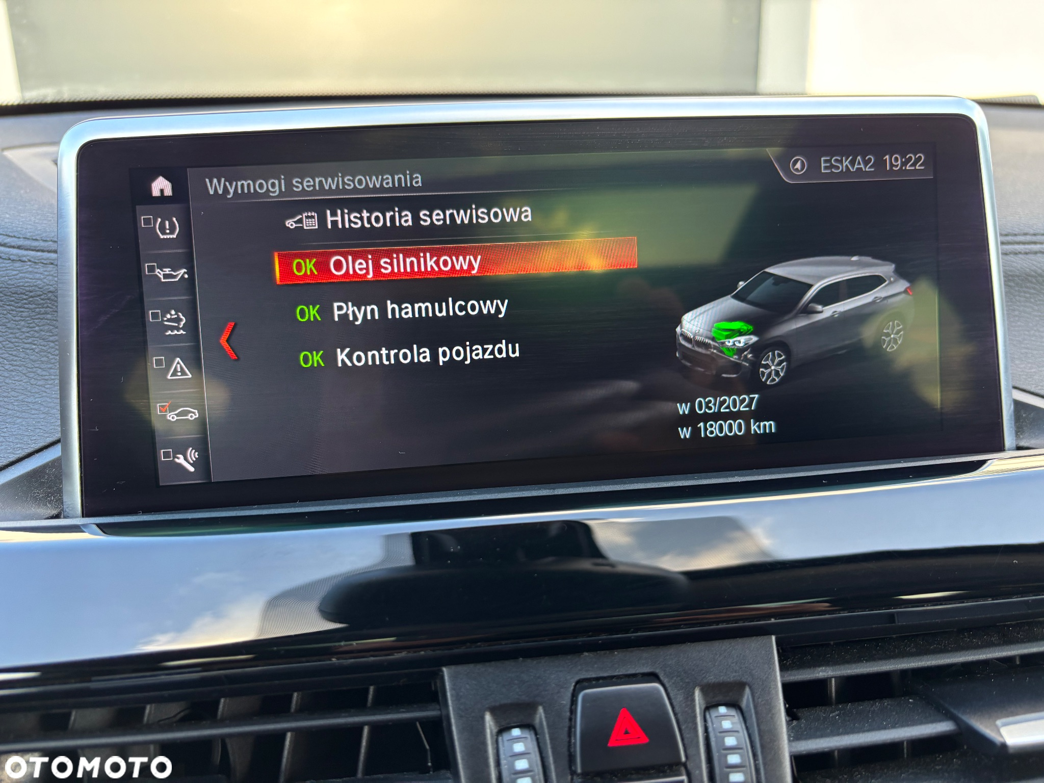 BMW X2 sDrive18d Edition GoldPlay - 29