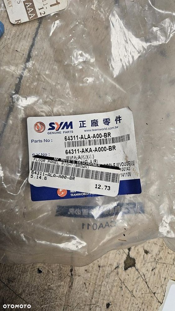 Podłoga podnóżek zestaw (L+P) SYM Fiddle II 50/125/150 - 10