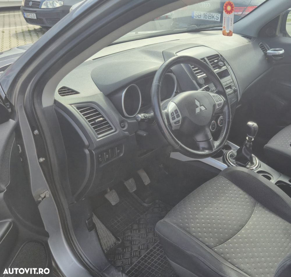 Mitsubishi ASX 1.8 DI-D 2WD Invite - 1