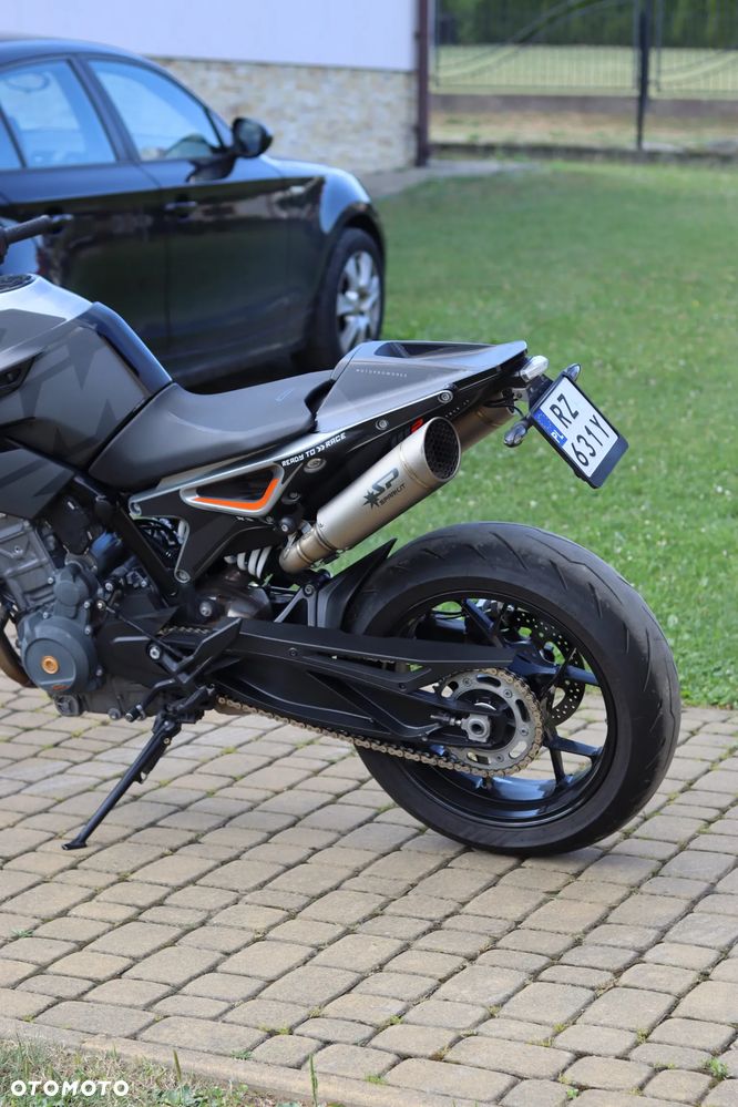 KTM Duke 790 - 8