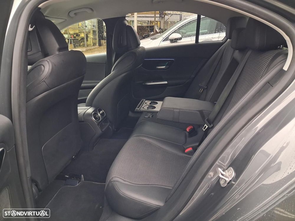 Mercedes-Benz C 220 d Avantgarde - 11