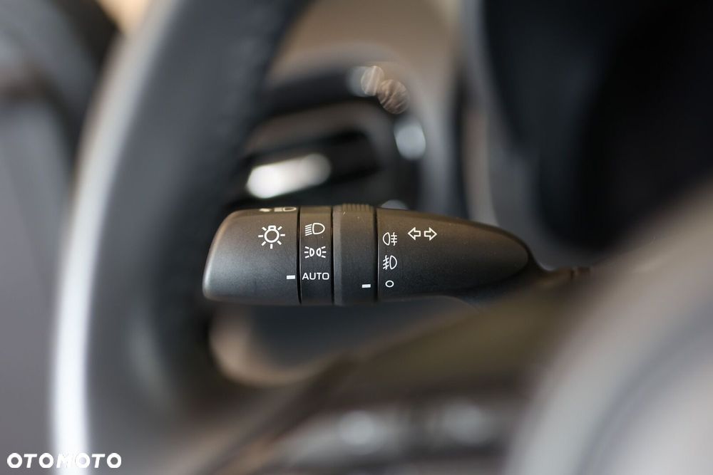 Toyota Yaris Cross Hybrid 1.5 Style - 35