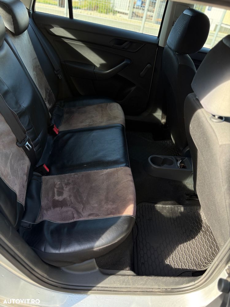 Skoda Rapid 1.2 TSI Active - 7